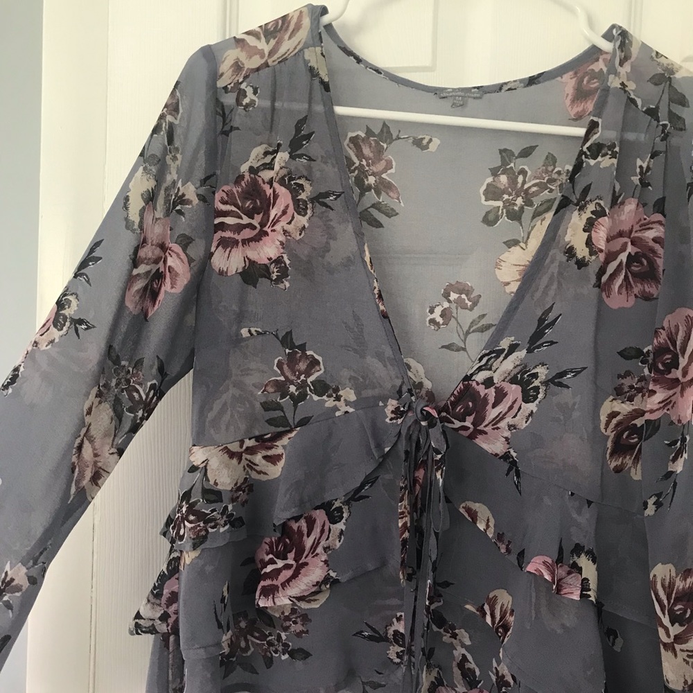 Blouse - Picture 2 of 4